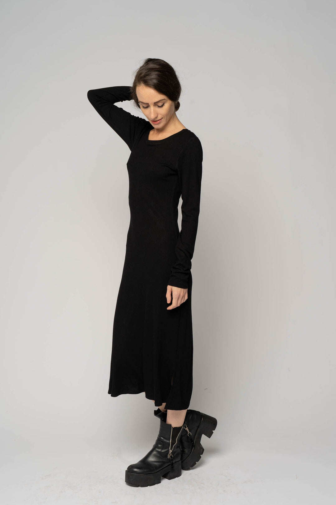 Black Long Sleeve Knit Ribbed Midi Dress  Dresses 